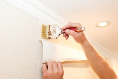 Pose de papier peint au Perron — revêtements muraux et toiles de verre
